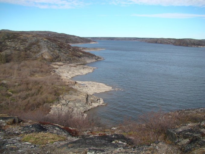 Vue sur la rivière Koksoka, Juin